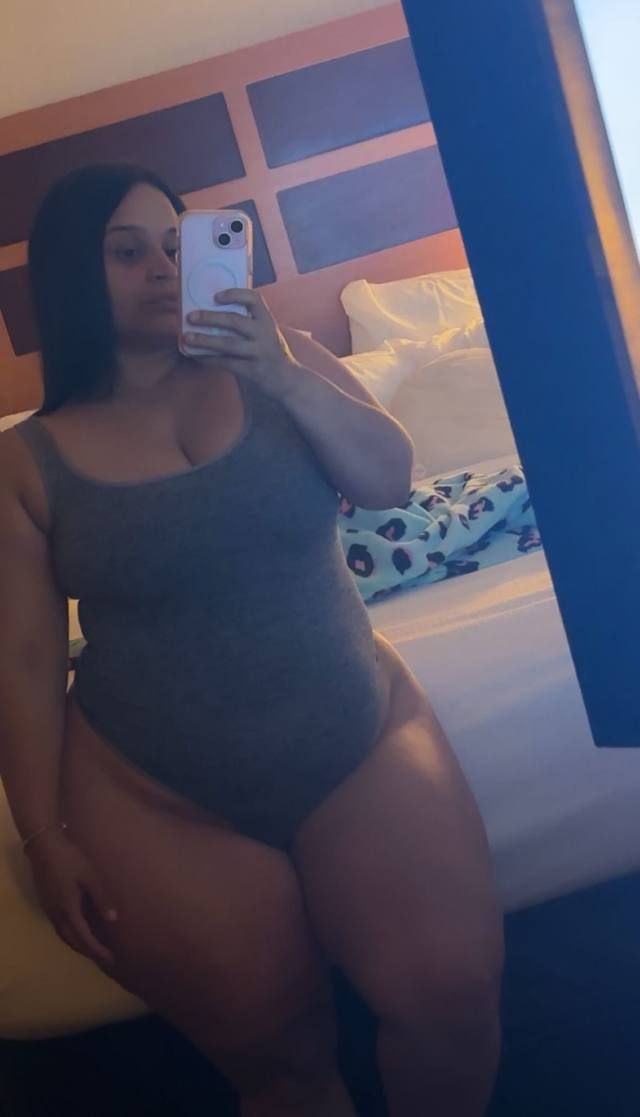 Hi Guys Am Mary available now Come Smack it For Me 👋🏼 i Squirt💦 👅 24/7 Available for Outcall, Incall,CarFun 🚘 and FaceTime😍👅 - Image 2